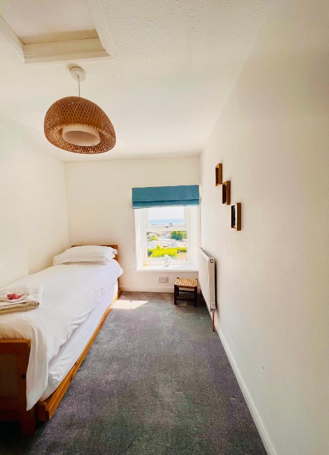 Gordy Hall -Sea Facing Welsh Cottage With Stunning Views ペンディン エクステリア 写真