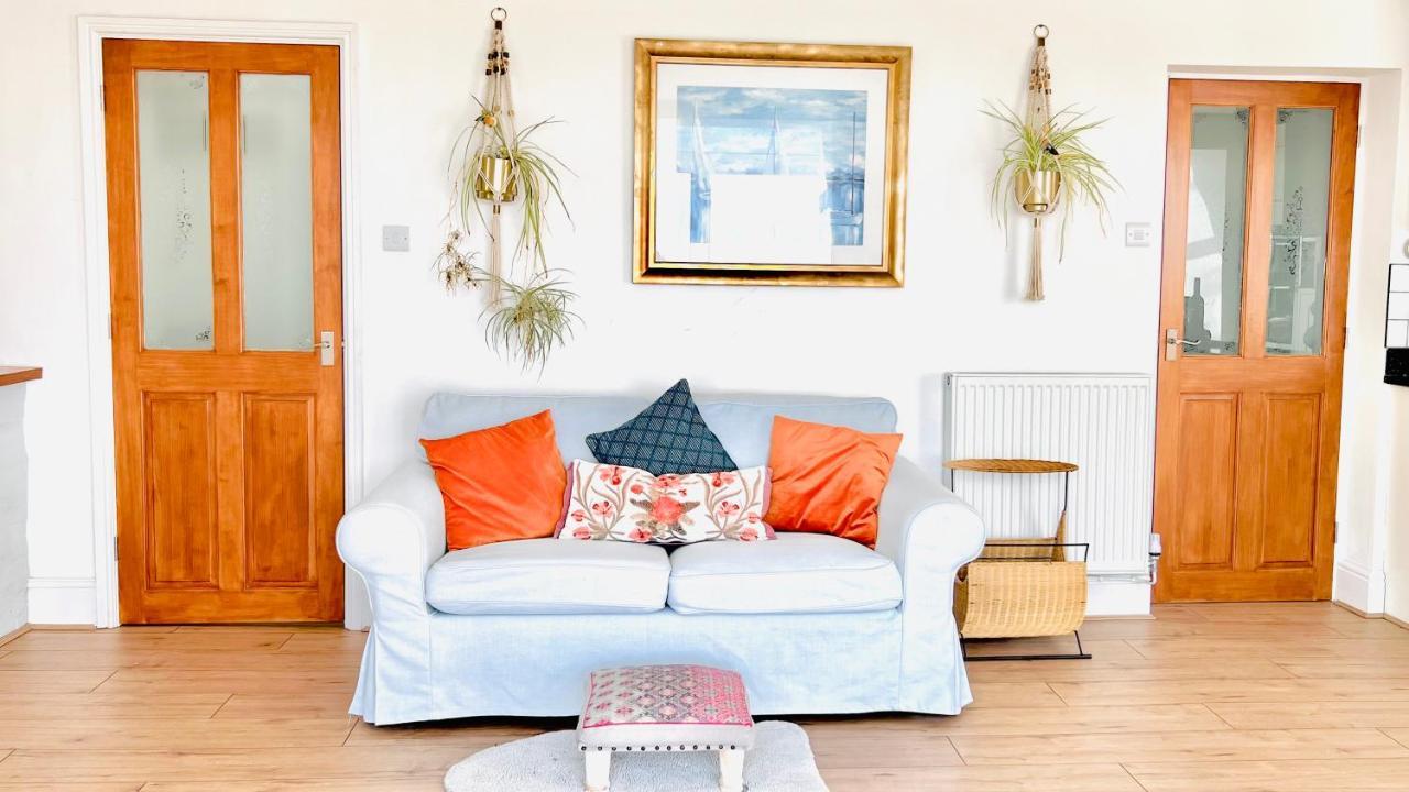 Gordy Hall -Sea Facing Welsh Cottage With Stunning Views ペンディン エクステリア 写真